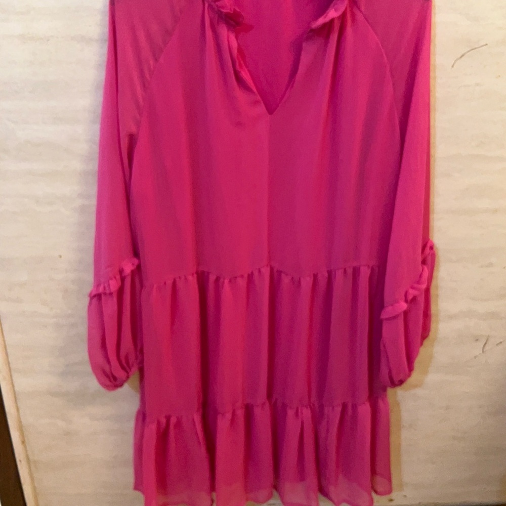 VINCE CAMUTO LIGHTWEIGHT
TIERED DRESS - Picture 6 of 15